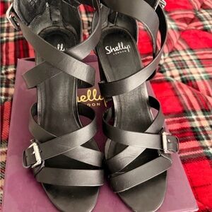 Shellys London - Woman's size 10- Black Leather Heels